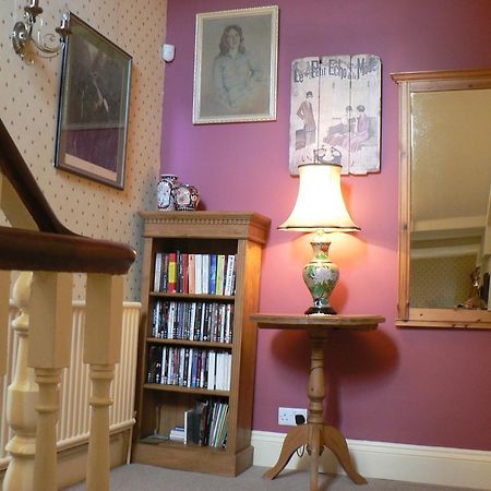 16 Franklin Bijou Boutique Bed & Breakfast Harrogate Exterior foto