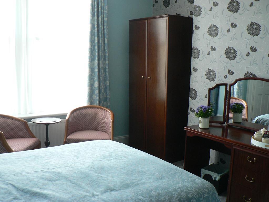 16 Franklin Bijou Boutique Bed & Breakfast Harrogate Cameră foto